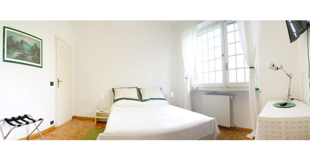 B&B "La Riviera" Arignano Szoba fotó