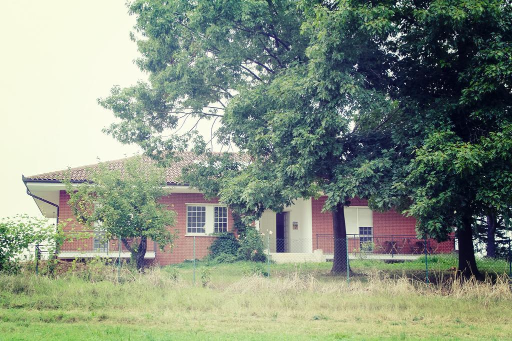 B&B "La Riviera" Arignano Kültér fotó